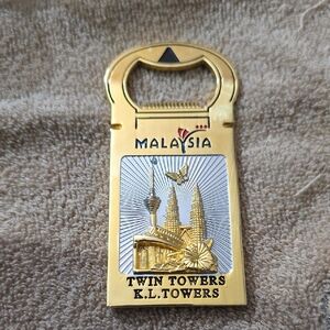 Malaysia Twin Tower Souvenir Fridge Magnet Metal Bottle Opener